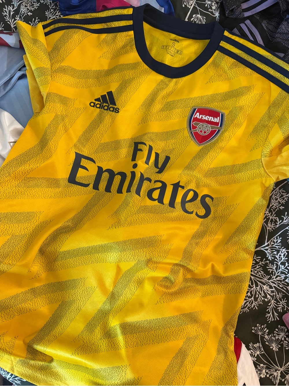Arsenal Fly Emirates Football Jersey